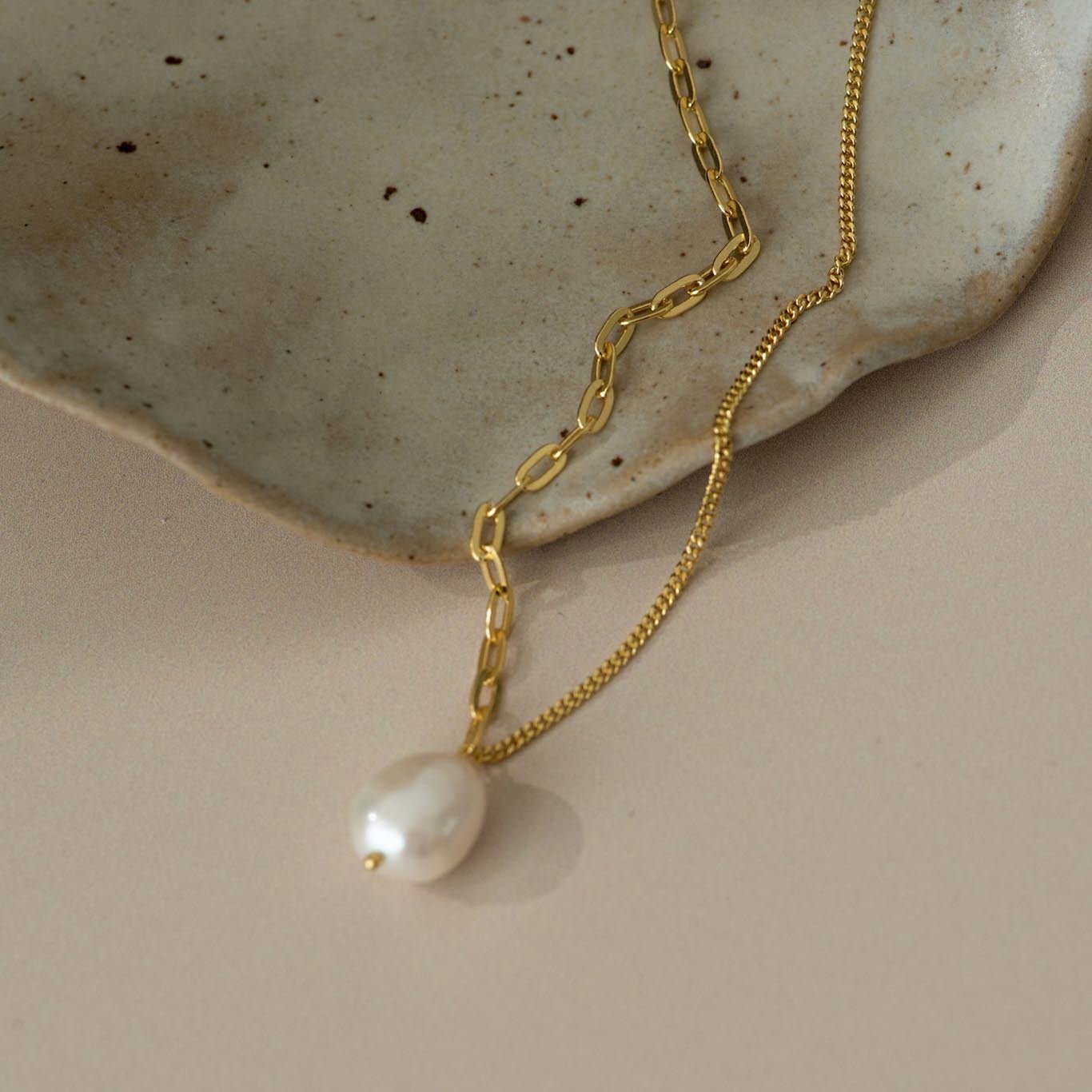 Gold Pearl Necklace - Dainty London gold pearl necklace, ivory pearl jewellery, vermeil chain necklace, layered jewellery, wedding necklace, bridesmaid gift, gift for her, ocean theme jewellry, versatile necklace, 20 inch necklace, pearl drop chain, handcrafted jewelry, stylish anniversary gift