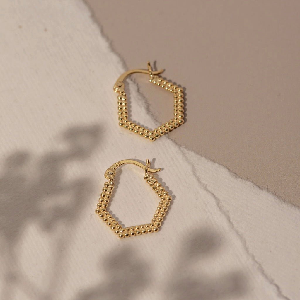 Monthly Jewellery Subscription Box - Gold Jewellery- Intriguing Treasures - Women Gift Ideas - Dainty London jewellery subscription, gold vermeil jewellery, silver jewellery gift, monthly jewellery box, surprise jewellery gift, dainty gold jewellery, gift for her, birthday gift idea, holiday jewellery gift, handcrafted jewellery, elegant jewellry box, jewelry lover gift, unique jewelry surprise