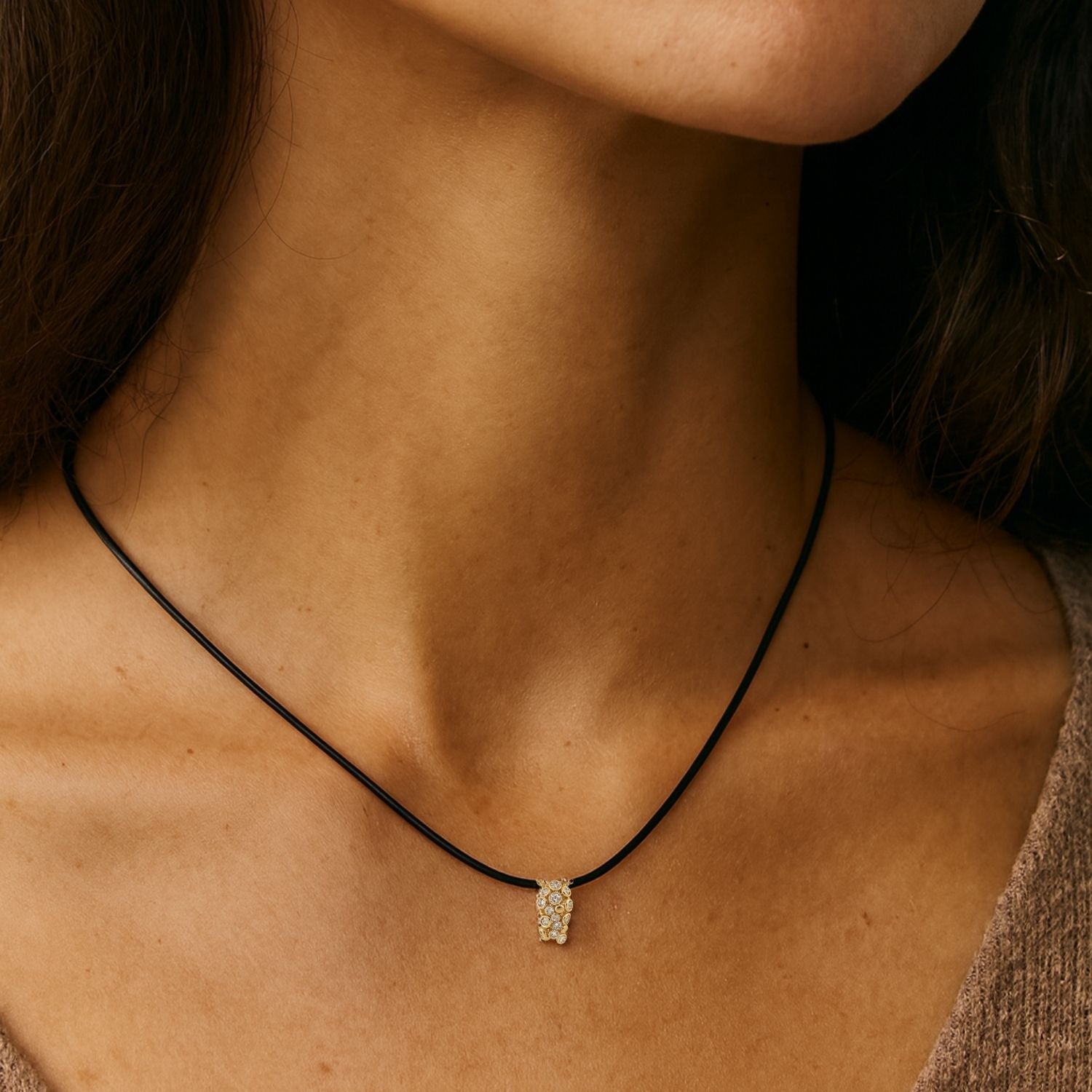 gold cord necklace, barnacle pendant jewellery, adjustable black cord, white topaz necklace, nautical jewellry gift, everyday boho necklace, handmade ocean jewelry, beach inspired gift, minimalist necklace, unique gift for her, layered jewellery, gift for ocean lovers, handcrafted jewelry gift