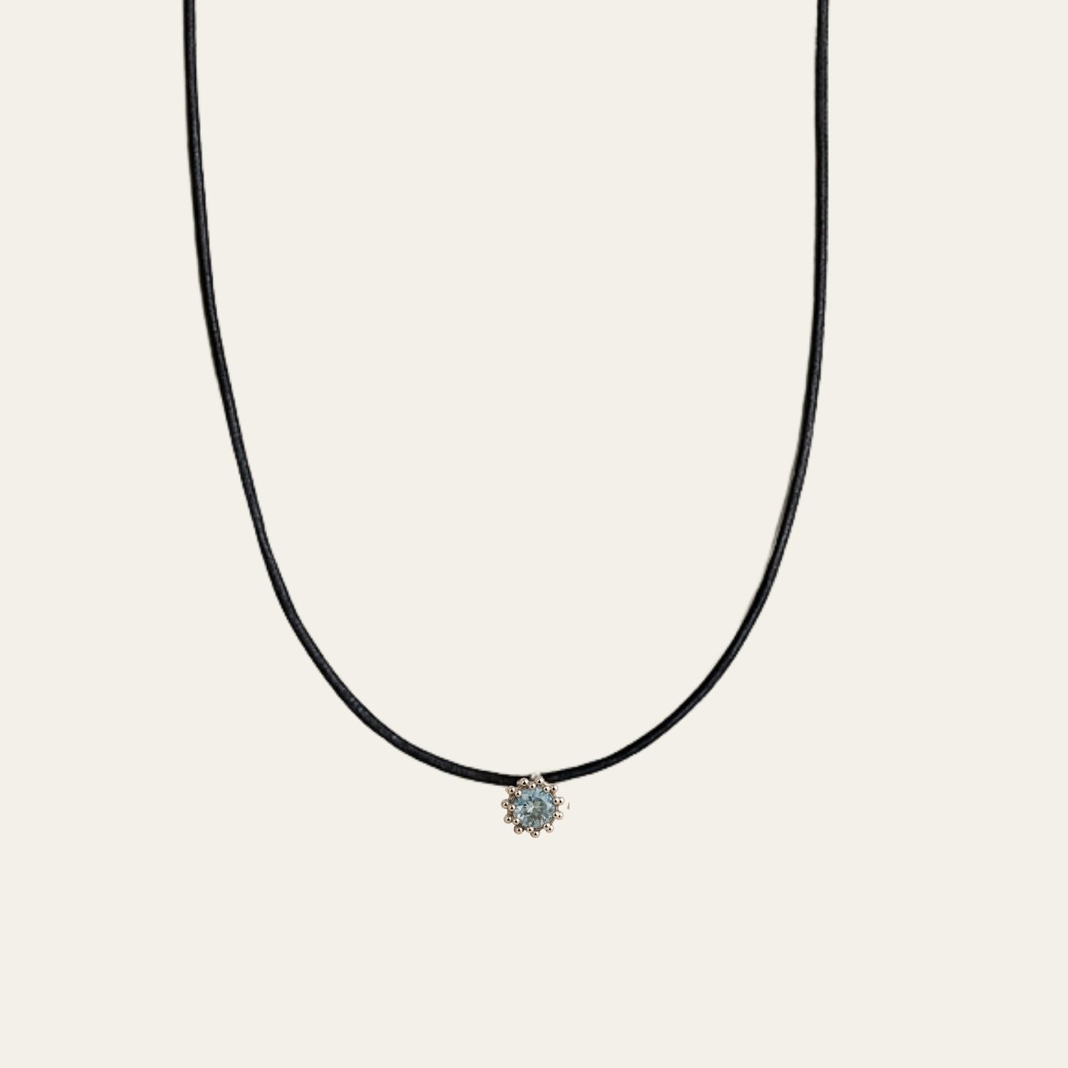 silver cord necklace, blue topaz jewellery, adjustable pendant, boho ocean jewelry, summer sky gemstone, beach style necklace, handcrafted silver, ocean lover gift, layered jewellery, minimalistic necklace, birthday gift for her, casual everyday jewellry, unique barnacle necklace