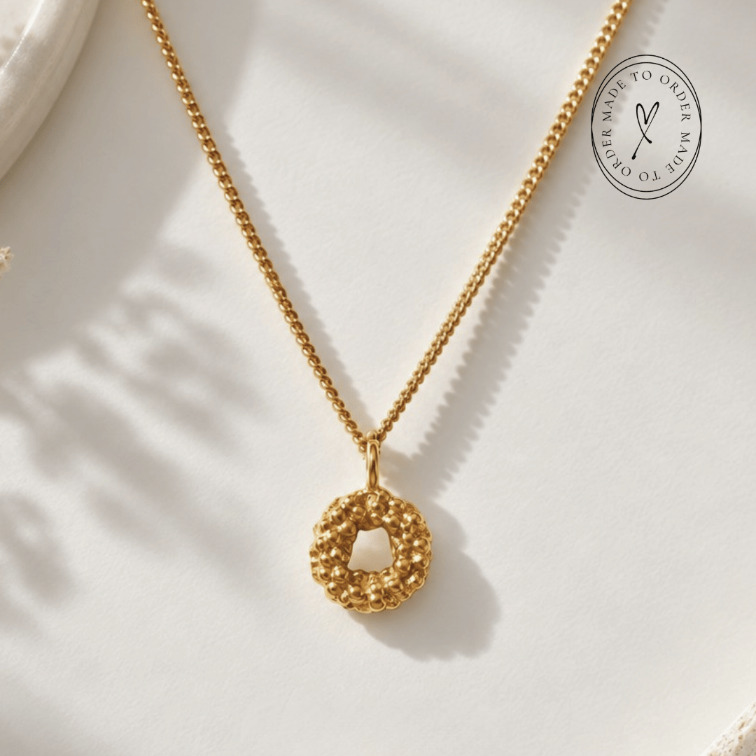 Solid Gold Mini Barnacle Necklace - Dainty London
