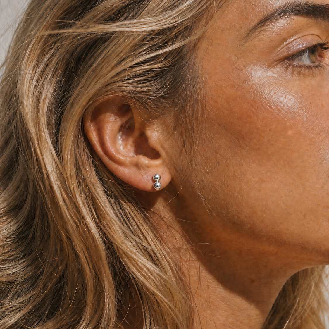 Dainty Gold Cluster Stud Earrings - Dainty London