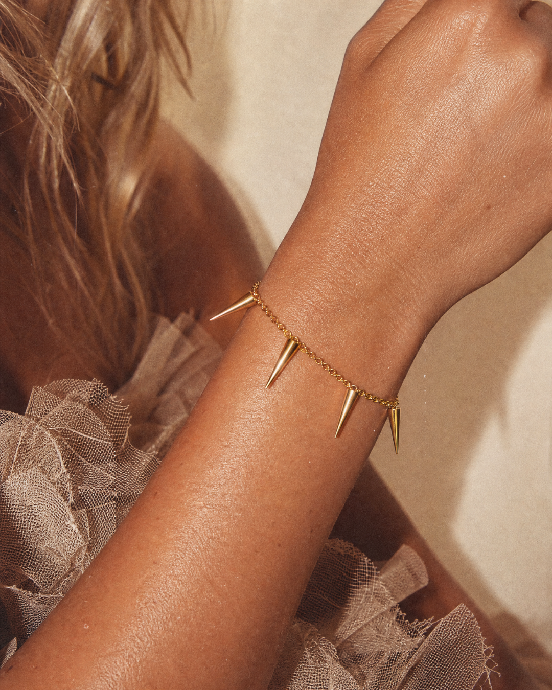 Spend £100 & Receive a Free Bracelet