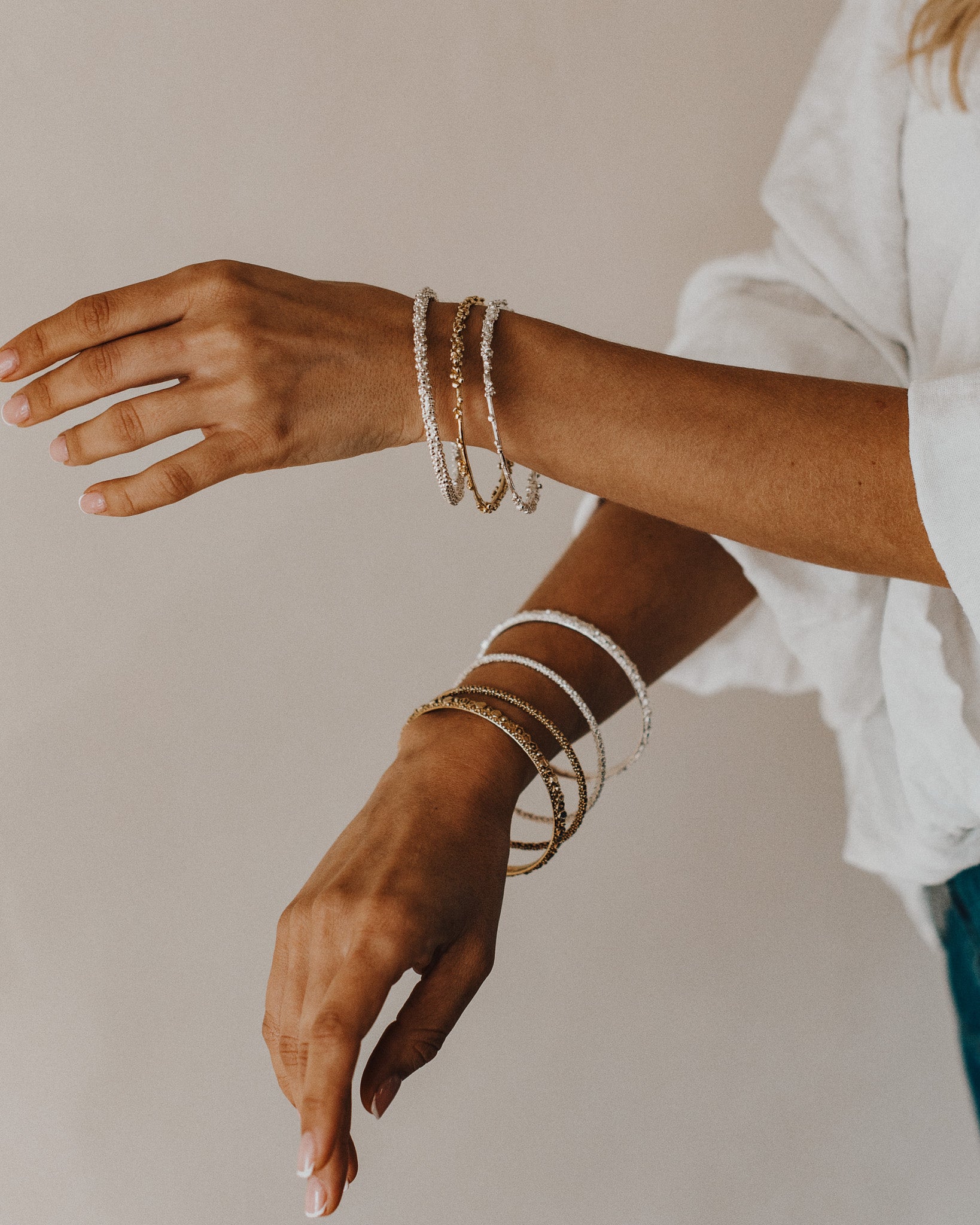 jewelry shopping | gold bracelets for women | dainty ladies gold bracelets