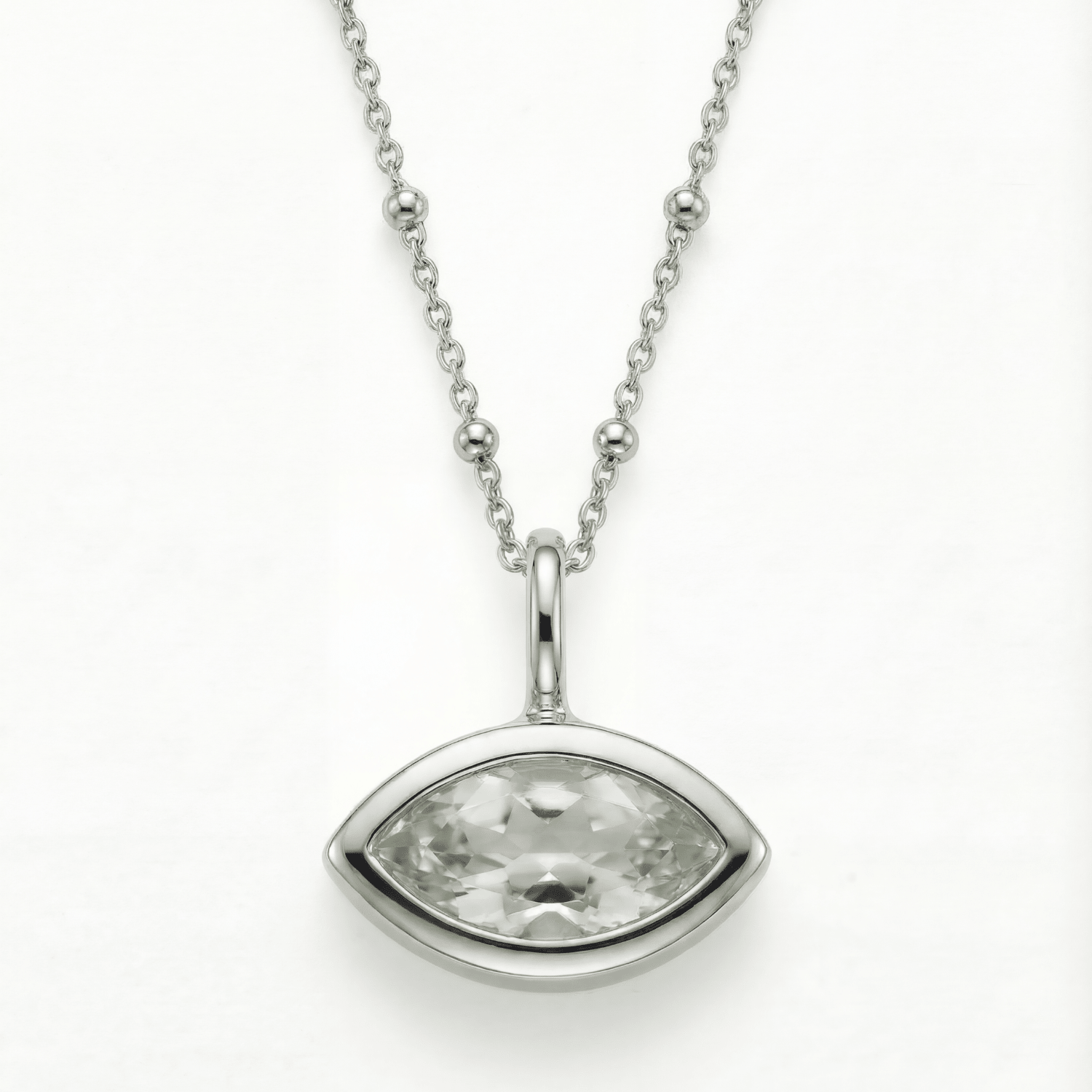 sea-inspired jewellery, green quartz necklace, dainty gemstone pendant, layering necklace, ocean blue jewelry, beach lovers gift, sterling silver necklace, gold vermeil jewelry, dainty everyday necklace, seashell jewelry gift, minimalist gemstone necklace, coastal jewelry gift, ocean-inspired pendant