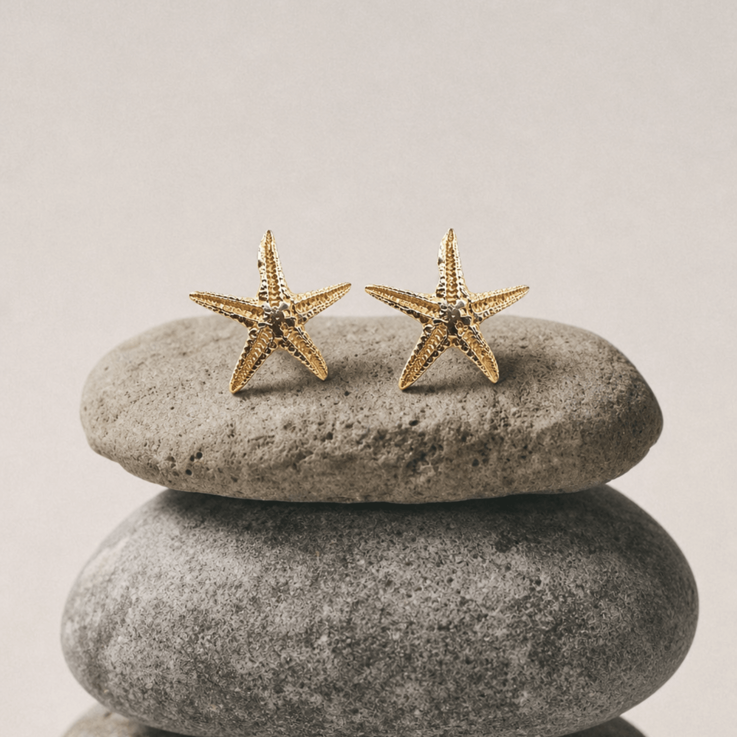 Solid 9ct Gold Starfish Stud Earrings - Dainty London