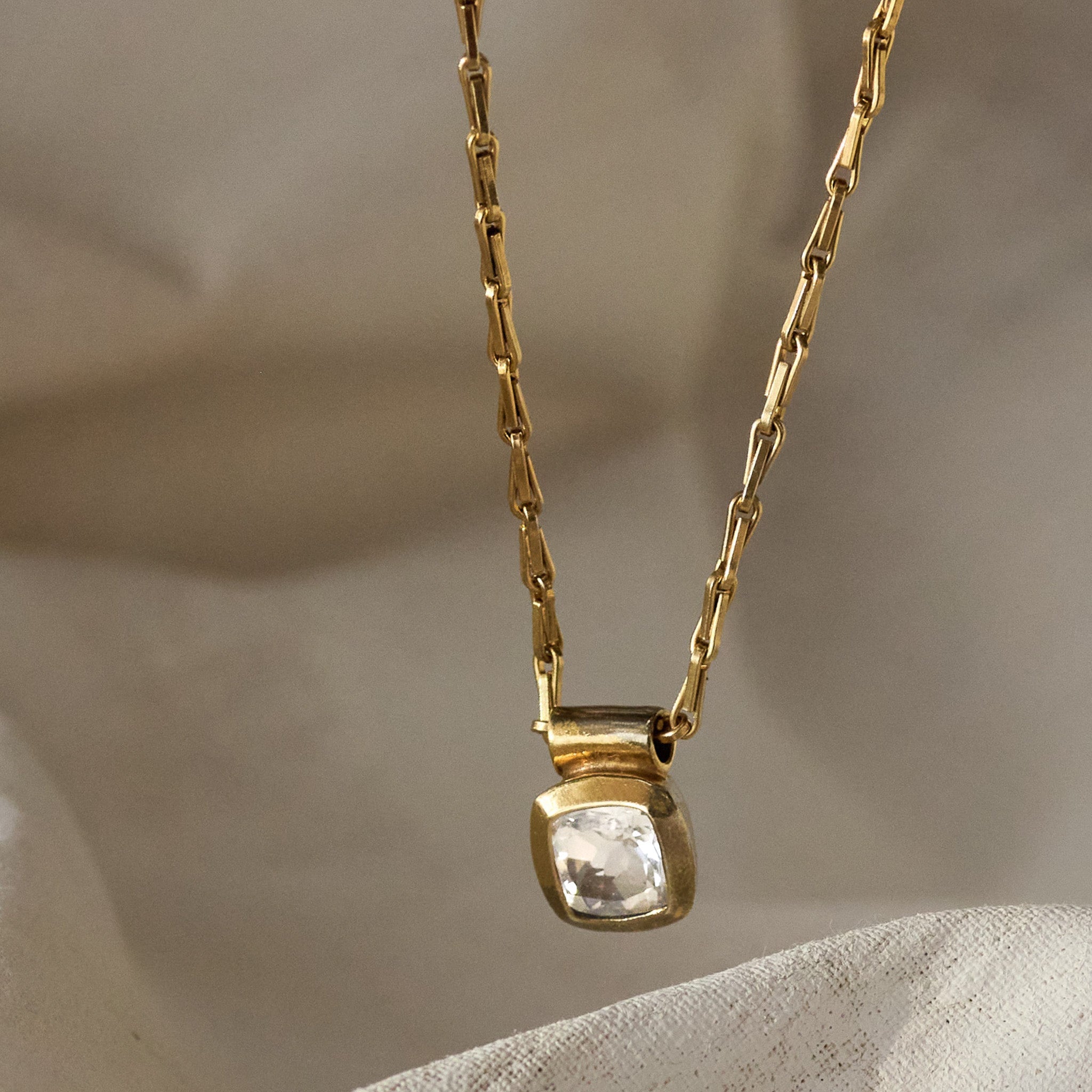 The Adamas Necklace - Luxury diamond pendant - GIA certified diamond necklace - Dainty London