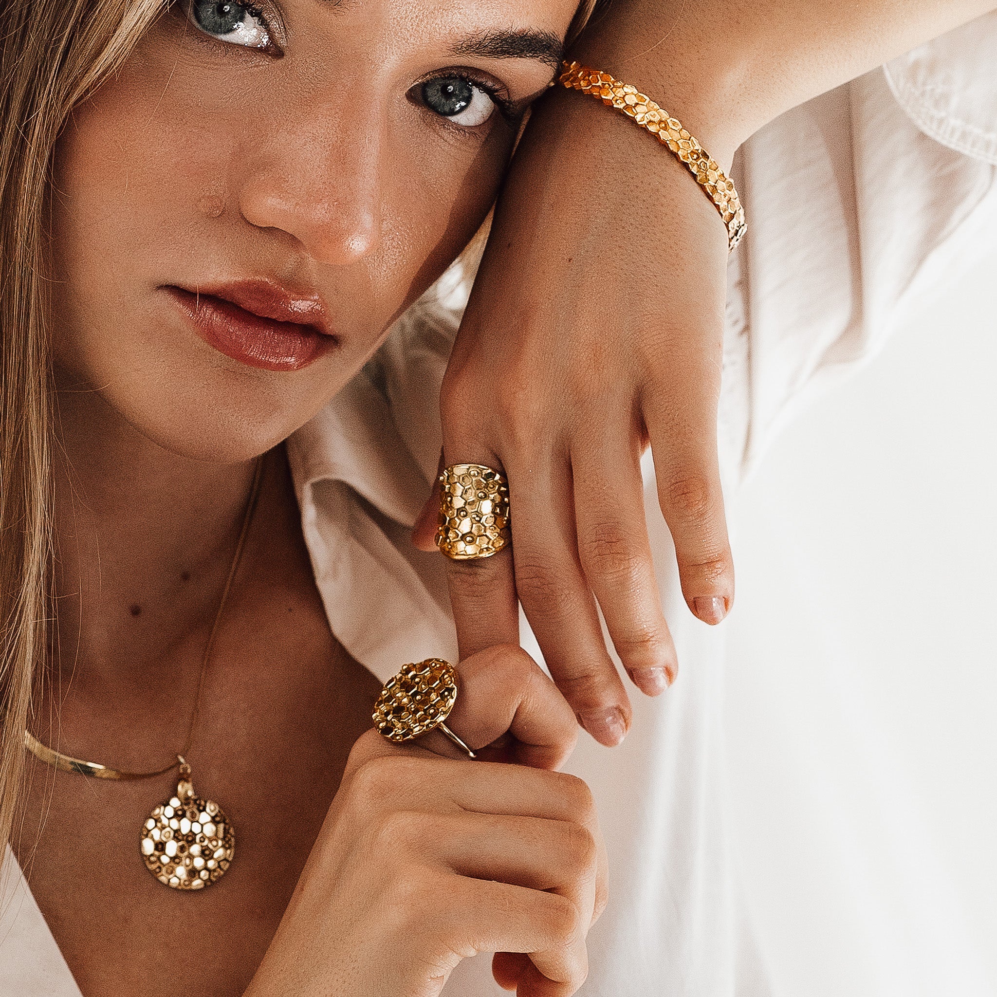 The Gold Hemera Saddle Ring - Statement Everyday Gold Rings for ladies - Dainty London