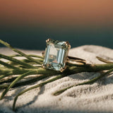 green quartz ring, eco-friendly ring, vintage silver jewellery, cocktail ring for her, handmade boho ring, unique gift for women, statement jewellery, recycled silver ring, organic gemstone ring, nature-inspired jewelry, boho chic accessories, special occasion gift, sustainable jewelry