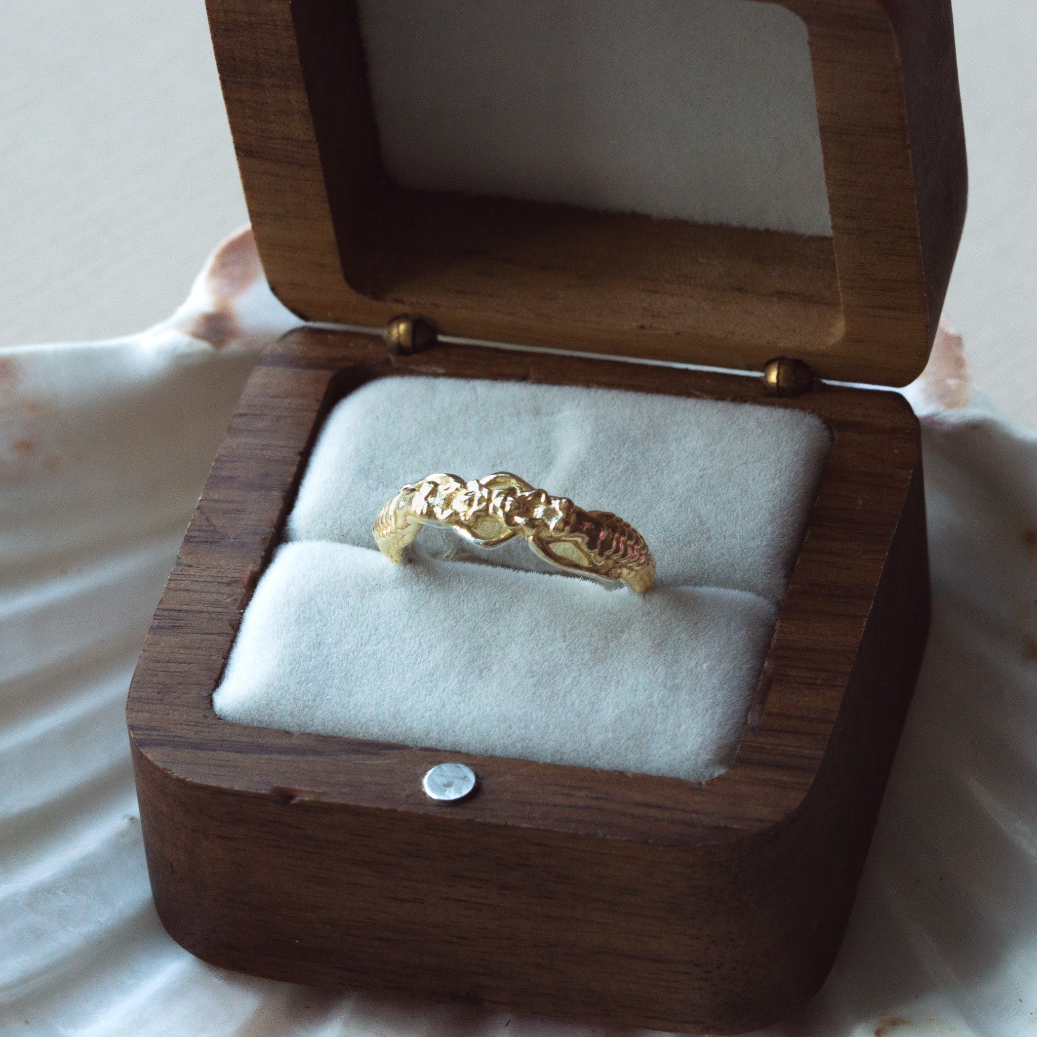 The Solid Gold Zennor Ring - Mermaidcore - Mermaid Ocean Jewellery for Sea Lovers - Dainty London