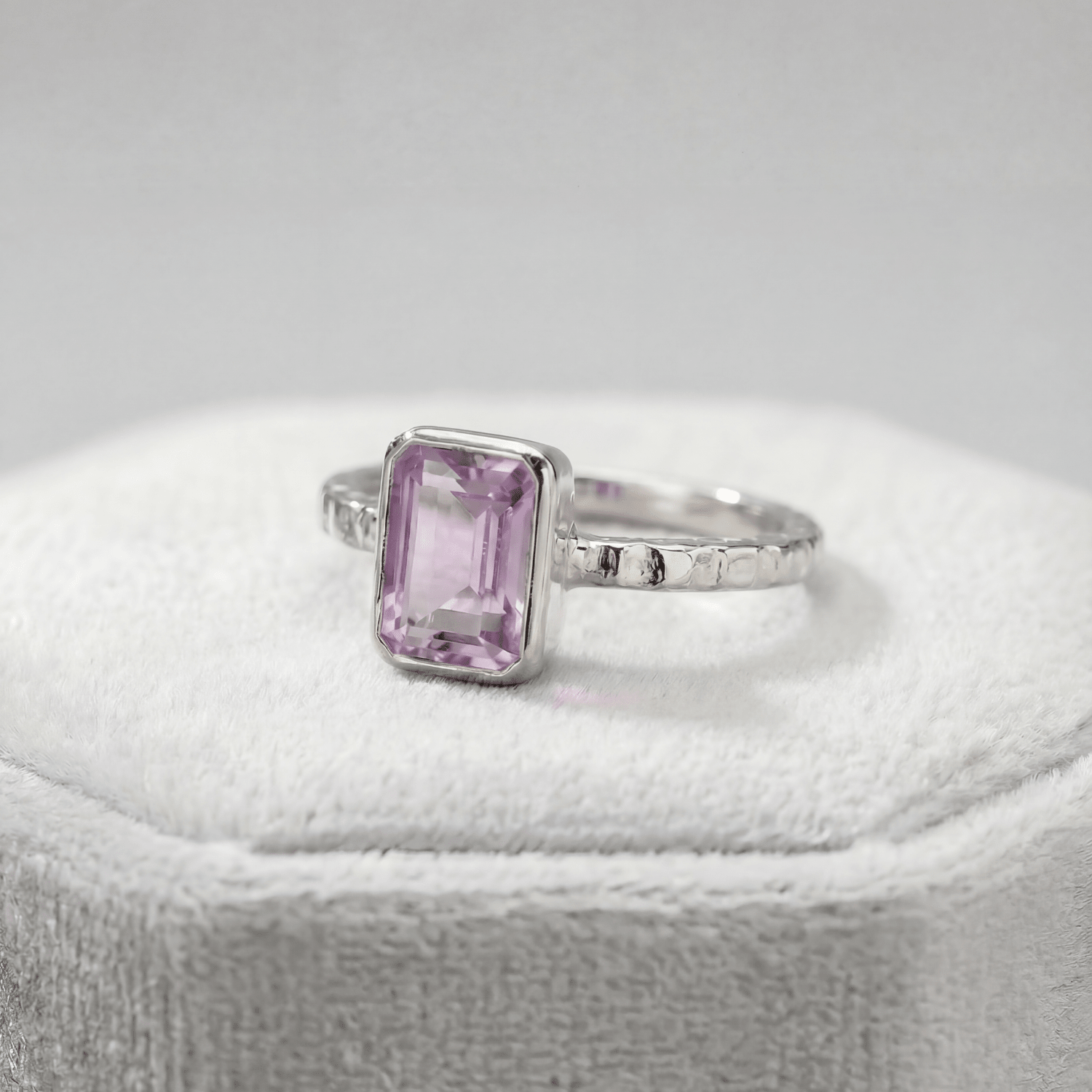 amethyst ring, ocean-inspired jewellery, rustic hammered band, boho gemstone ring, adjustable jewelry, violet gemstone ring, nature inspired gift, everyday boho ring, handcrafted amethyst, gift for her, unique gemstone ring, sea-inspired jewelry, seaside gift