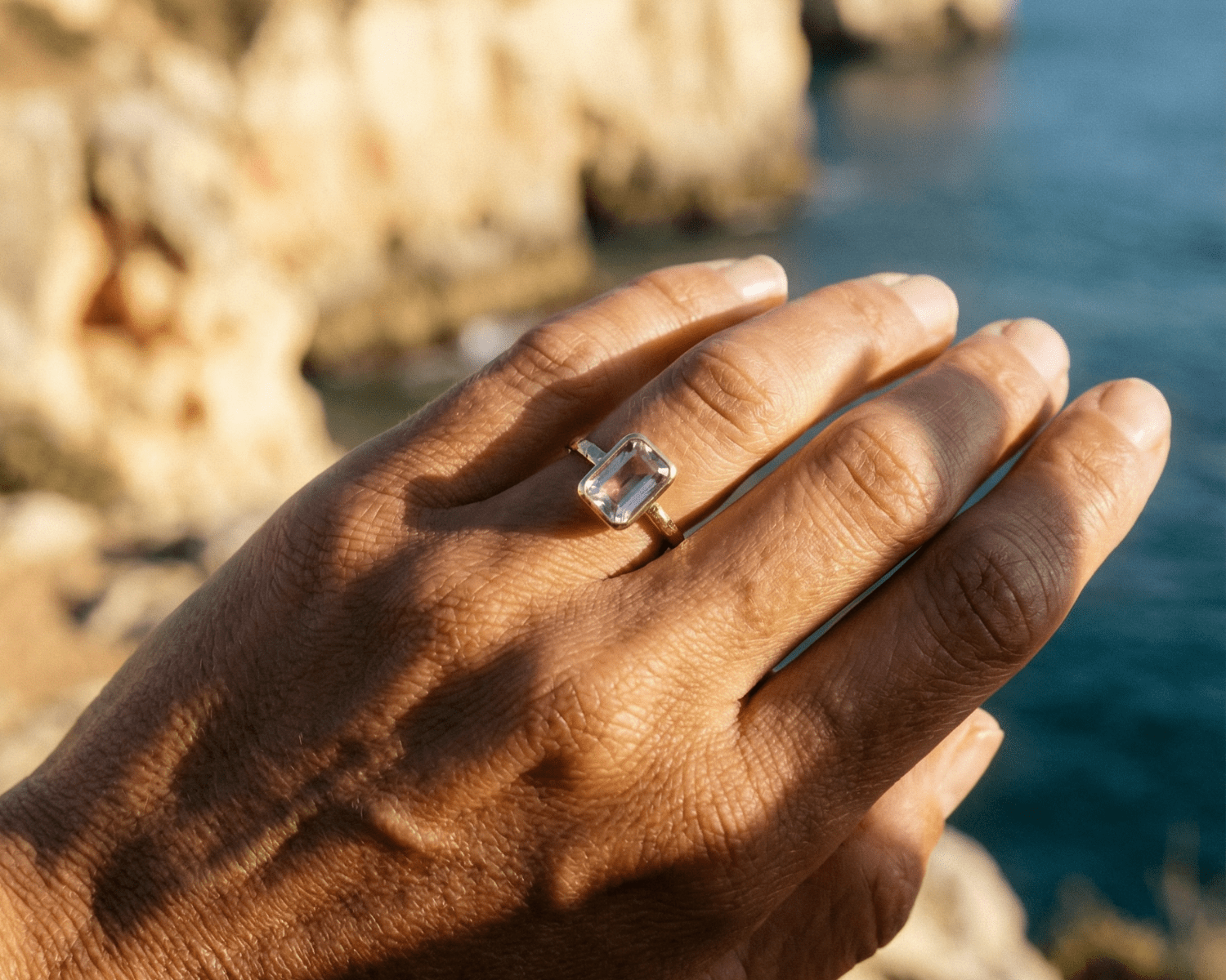 amethyst ring, ocean-inspired jewellery, rustic hammered band, boho gemstone ring, adjustable jewelry, violet gemstone ring, nature inspired gift, everyday boho ring, handcrafted amethyst, gift for her, unique gemstone ring, sea-inspired jewelry, seaside gift