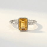 citrine gemstone ring, ocean inspired jewellery, handmade beach ring, rustic hammered band, adjustable silver ring, sunset citrine jewelry, nature lover gift, organic textured ring, boho gemstone ring, unique seaside jewelry, beach gift for her, summer jewelry gift, sunset orange ring