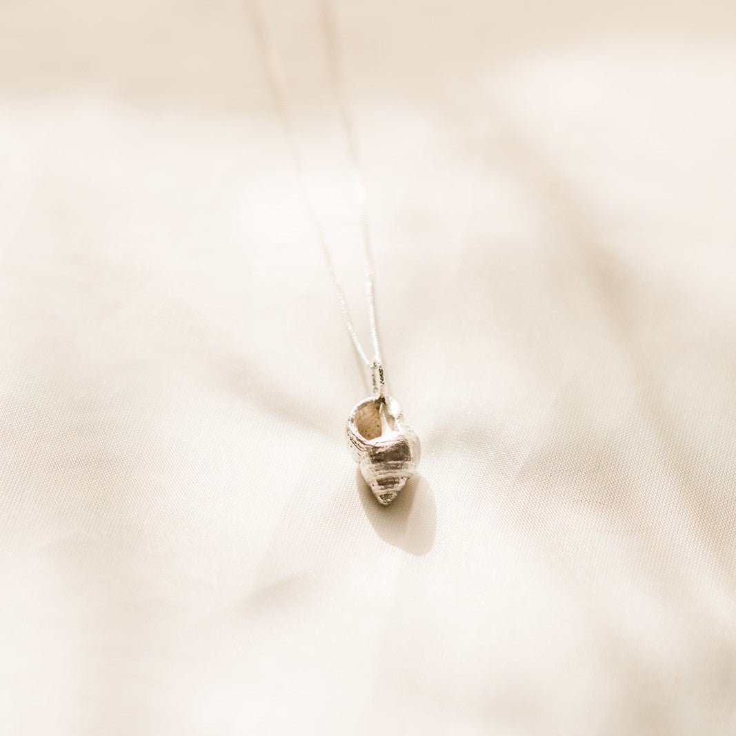 Large Periwinkle Necklace - Dainty London