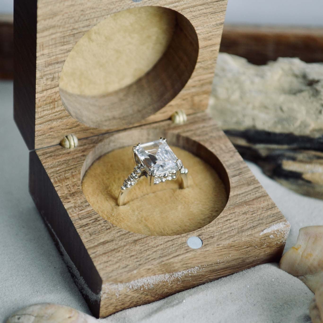 The Rhea Ring - Dainty London